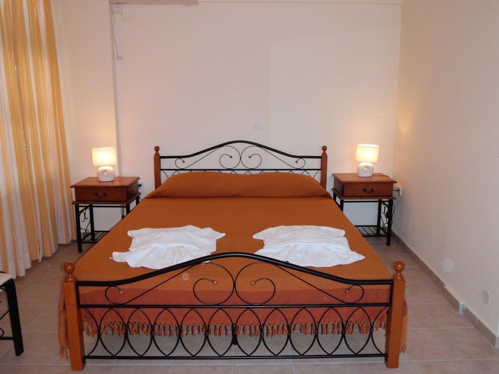 Afroksilia Apartment Katouna Luaran gambar