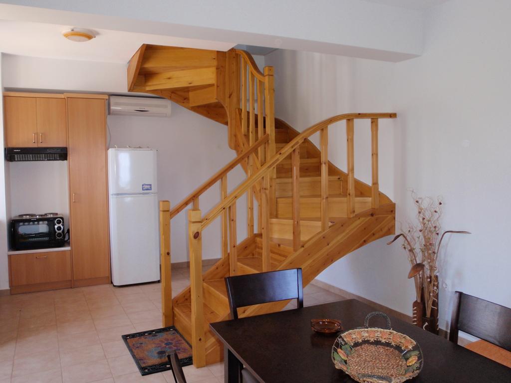 Afroksilia Apartment Katouna Luaran gambar